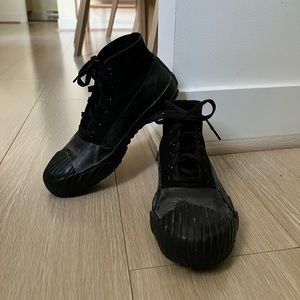 Moonstar vulcanized alweather shoes